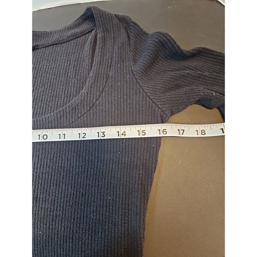 Faherty Monroe Black Scoop Neck Ribbed  Bodysuit Size M Long Sleeve Pullover - Picture 2 of 7